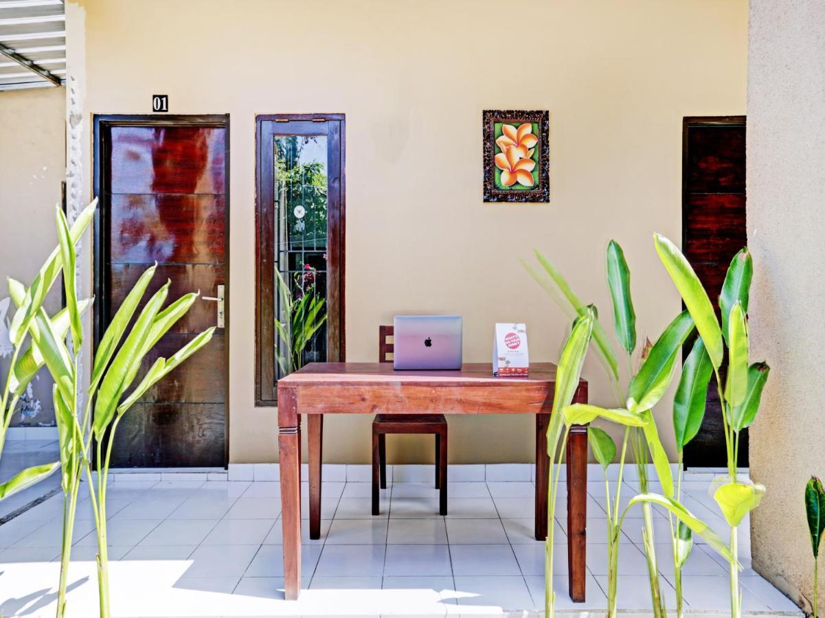 Oyo 90456 Moh Yamin Residence Balian Exterior foto